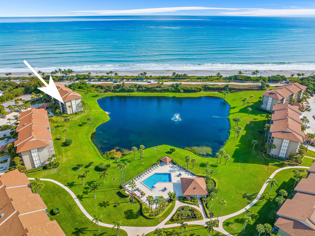 101 S Seas Drive - Photo 1