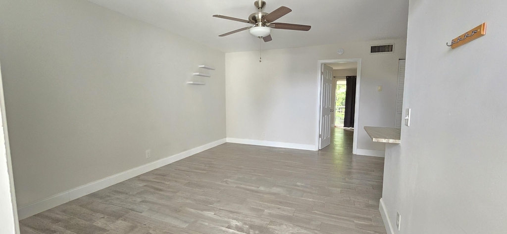 115 Sw 1st Avenue - Photo 1