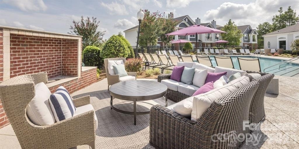 14325 Plantation Park Boulevard - Photo 4