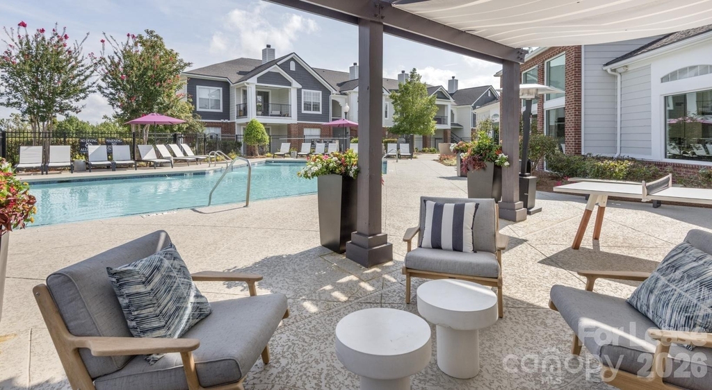 14325 Plantation Park Boulevard - Photo 8