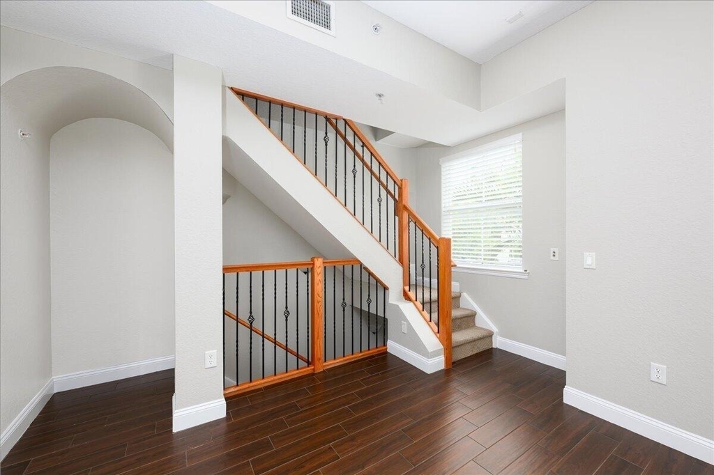 538 Ne 7th Avenue - Photo 18