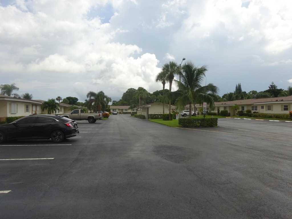 2864 E Crosley Dr Drive E - Photo 12