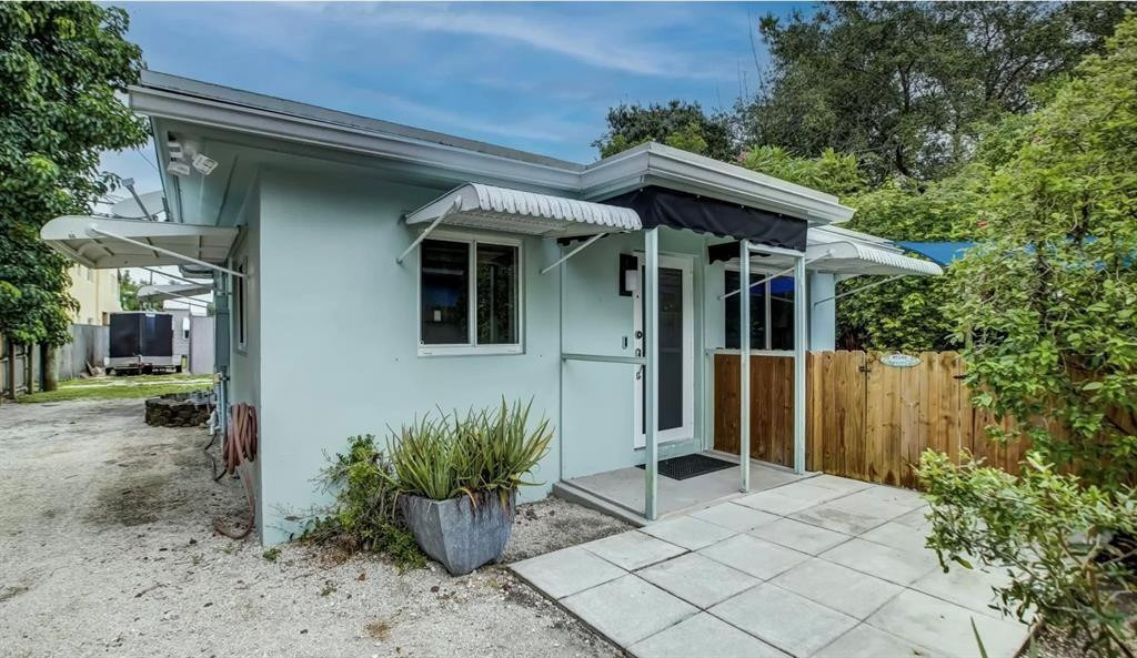 501 Sw 11th Street - Photo 1
