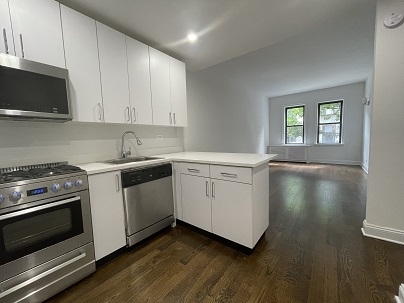 West 22nd Street by 7th Avenue - Photo 0