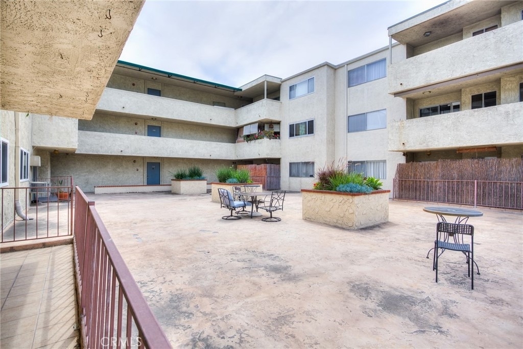 125 S Sierra Madre Blvd - Photo 29