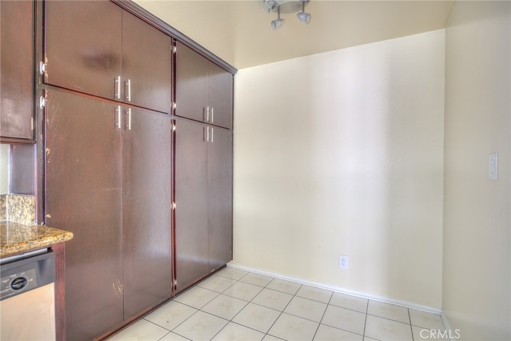 125 S Sierra Madre Blvd - Photo 13