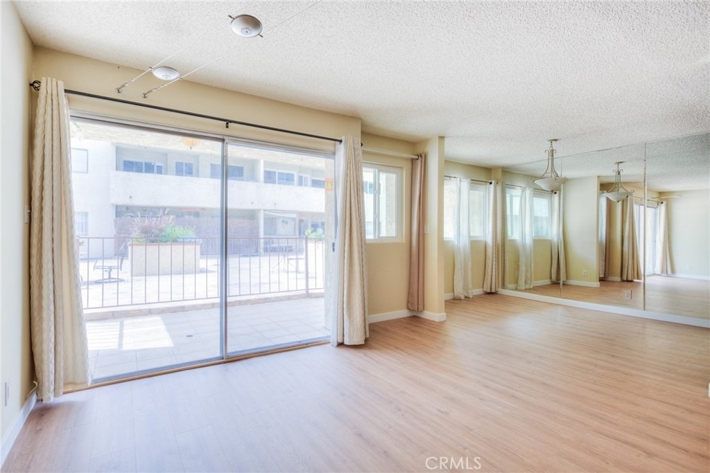 125 S Sierra Madre Blvd - Photo 6