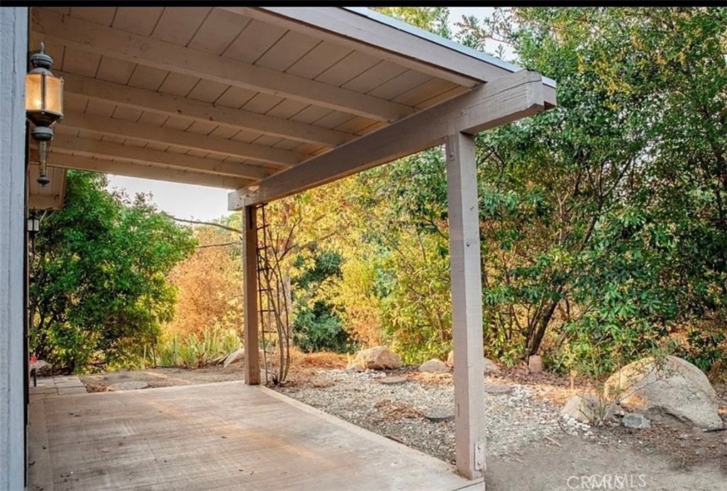32725 Jerome Road - Photo 1
