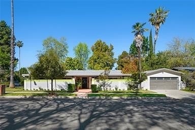 22701 Martha Street - Photo 0