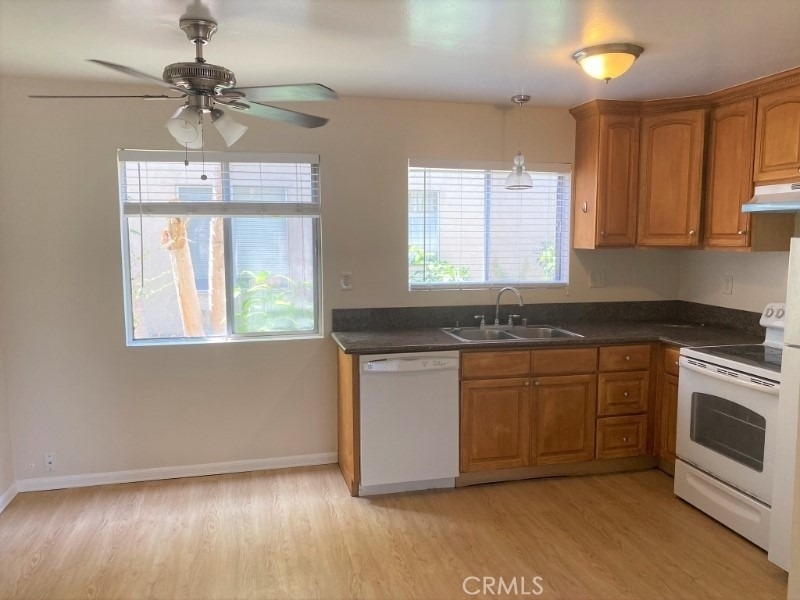 973 Mission Drive - Photo 3