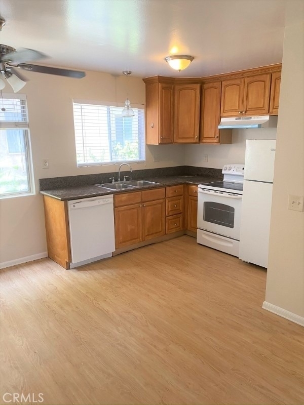 973 Mission Drive - Photo 2