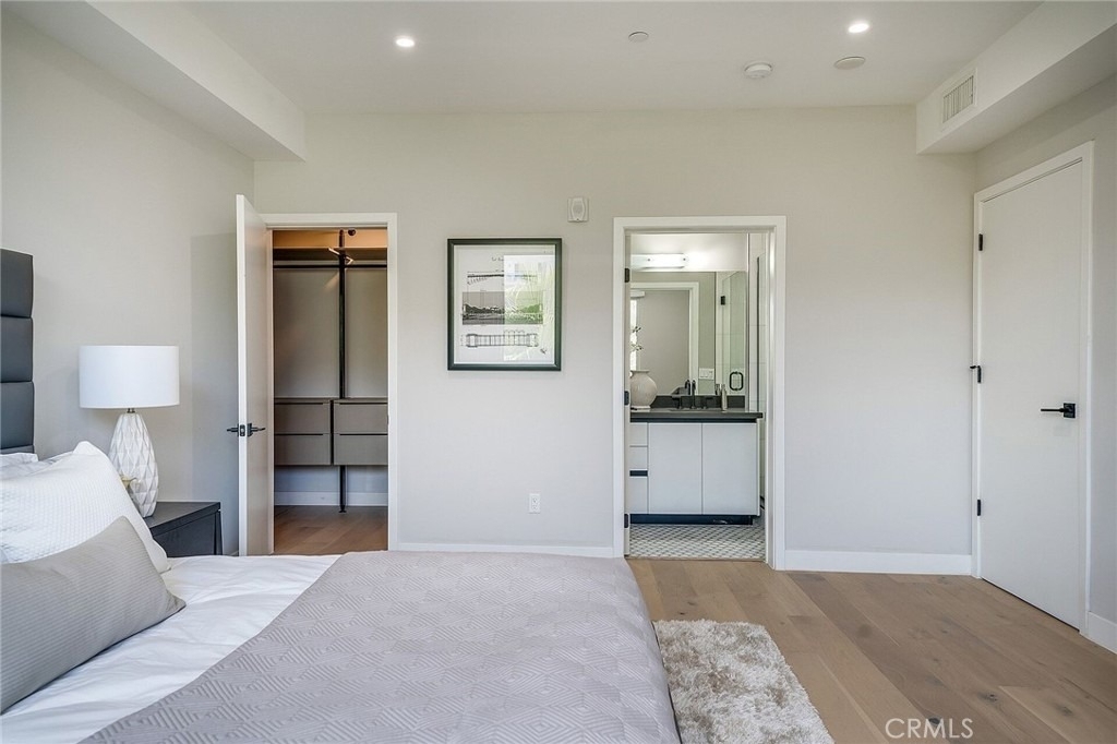 1148 N Detroit - Photo 15