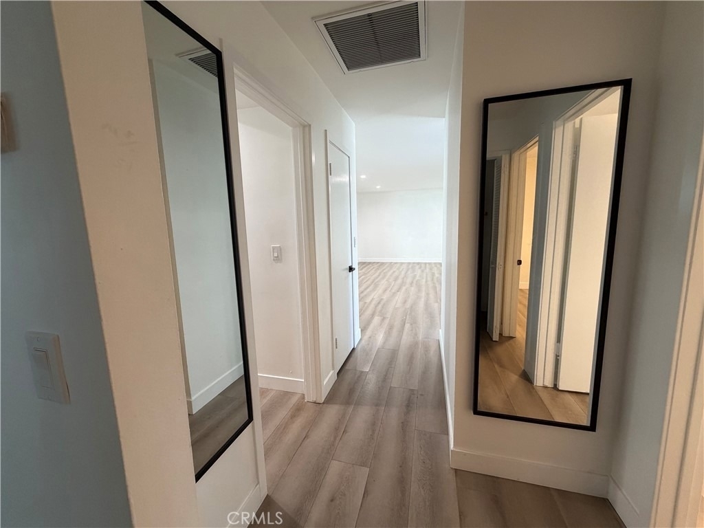 8414 Owensmouth - Photo 5
