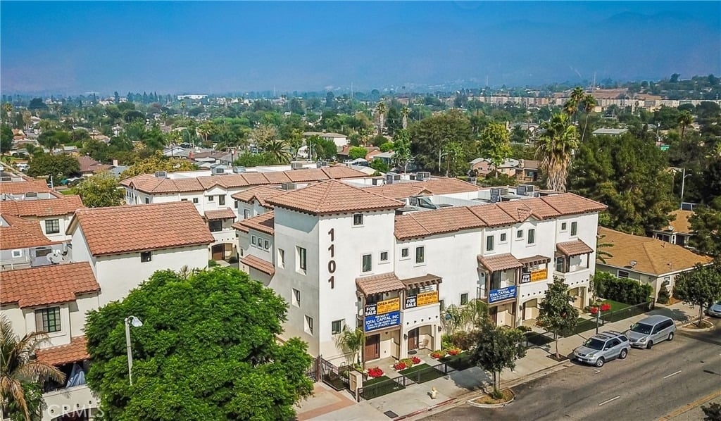 1101 N Maclay - Photo 33