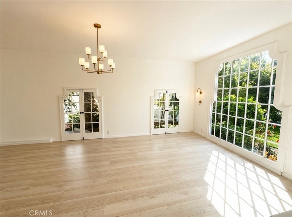 710 Adelaide Place - Photo 6