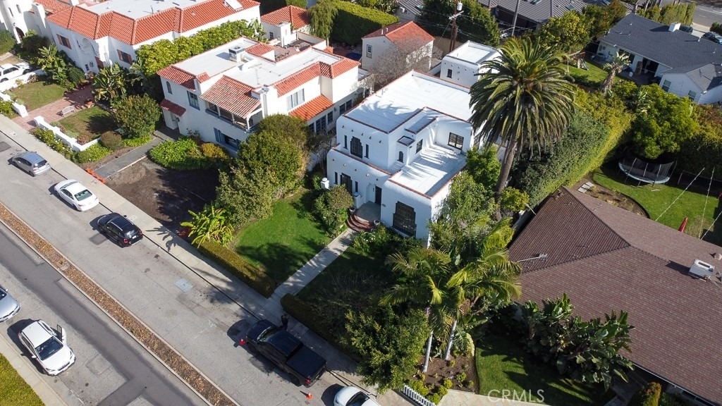 710 Adelaide Place - Photo 33