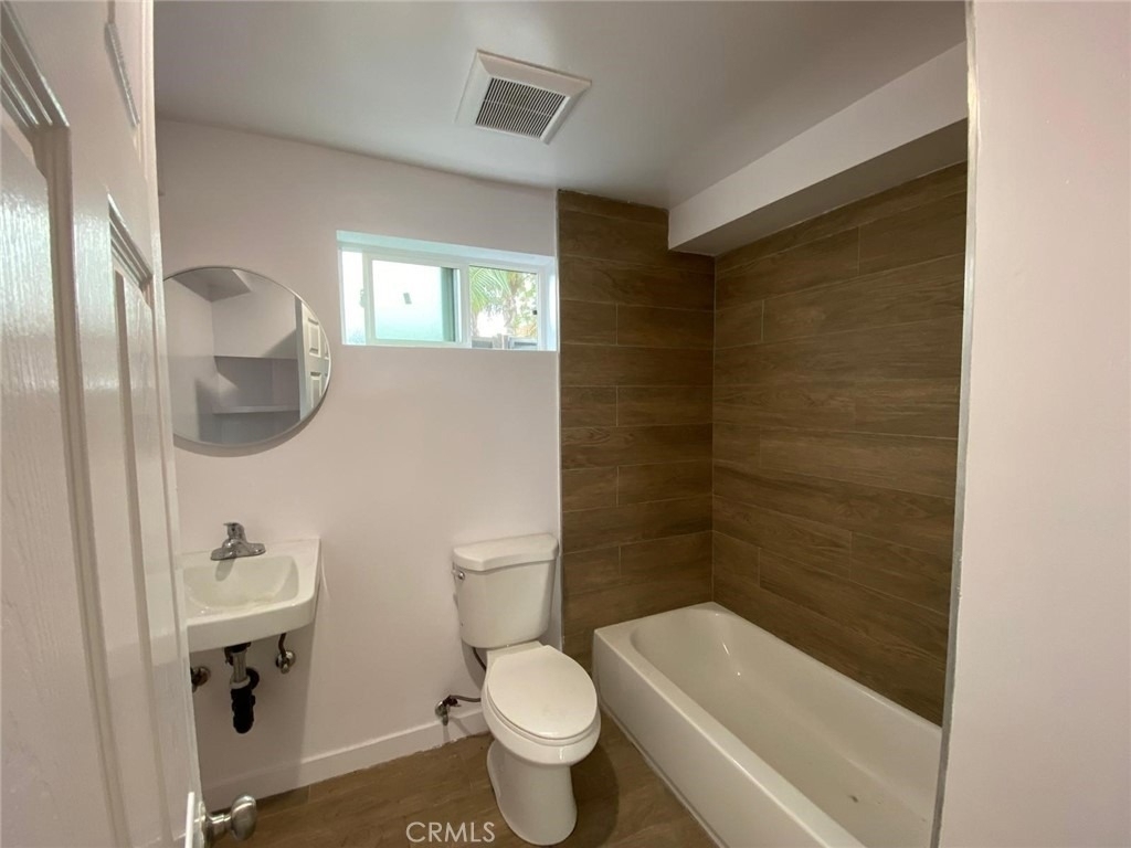 448 W 41st Place - Photo 29