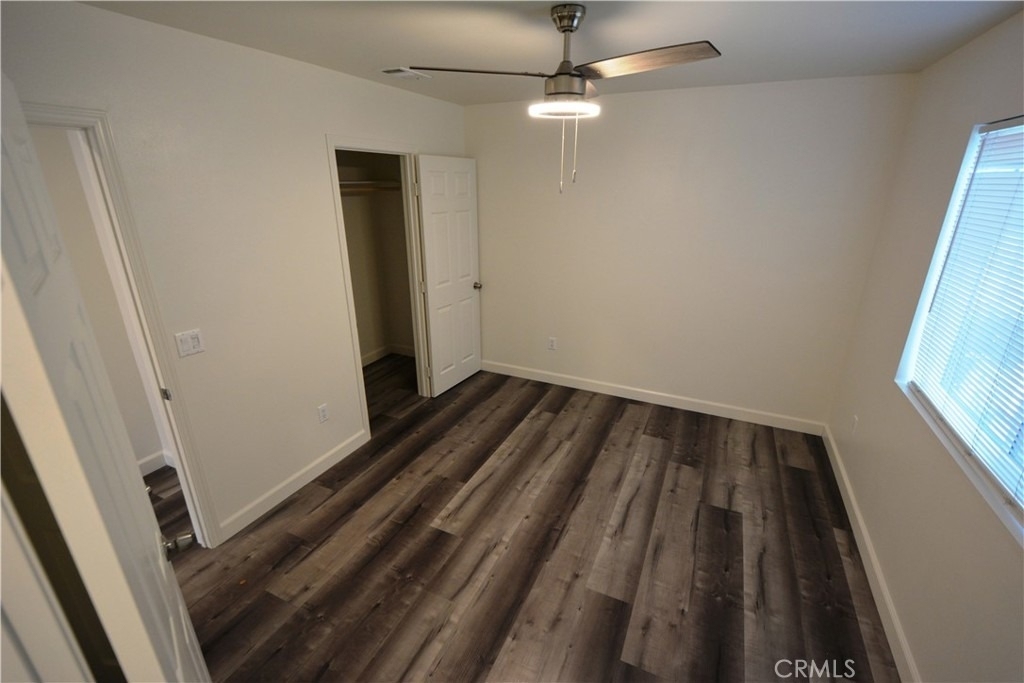 18328 Devlin Avenue - Photo 13