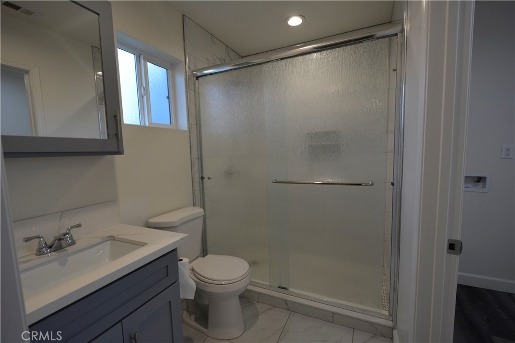 18328 Devlin Avenue - Photo 16