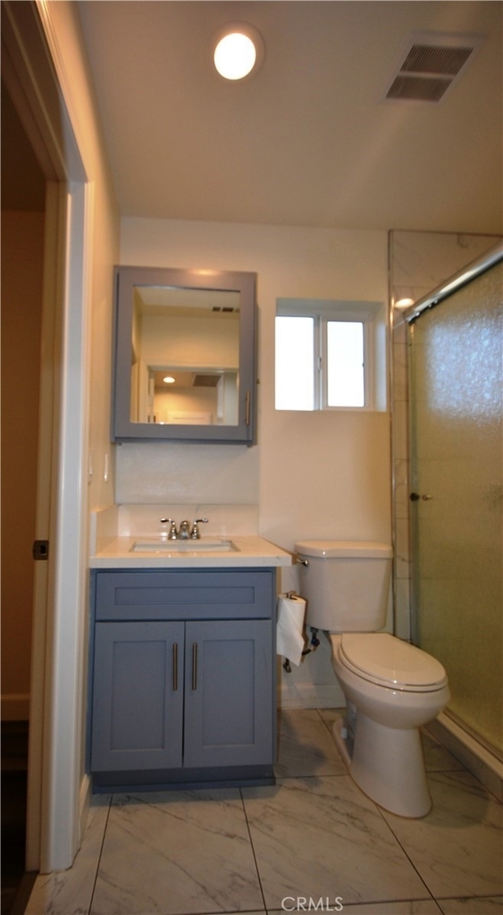 18328 Devlin Avenue - Photo 15