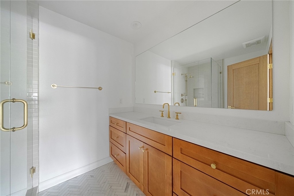 420 S Madison Avenue - Photo 20