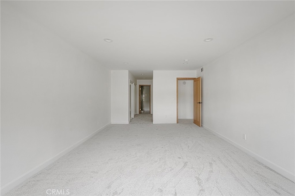 420 S Madison Avenue - Photo 18