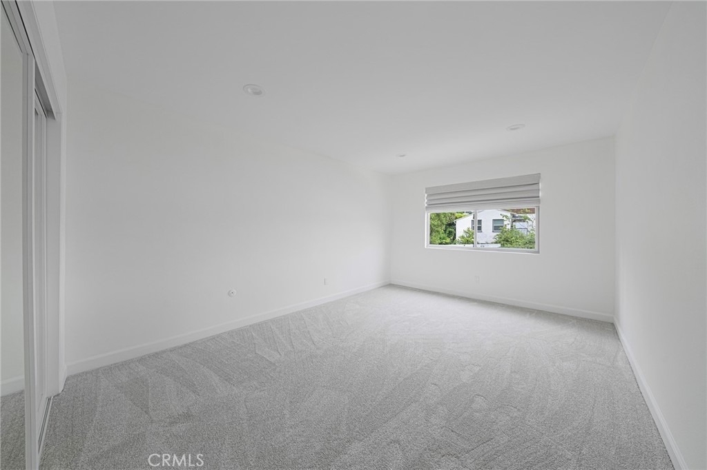420 S Madison Avenue - Photo 13