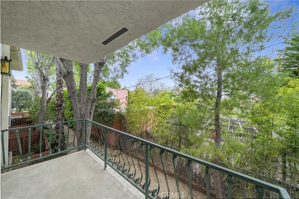 420 S Madison Avenue - Photo 22