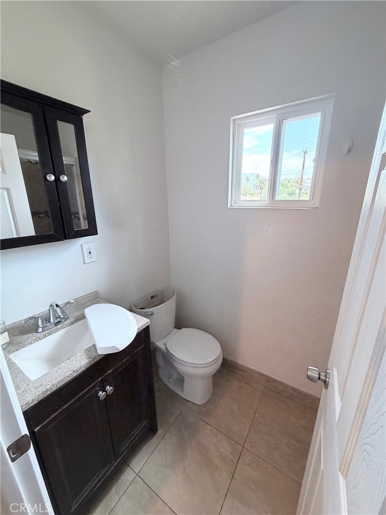 1248 Wesley Avenue - Photo 7
