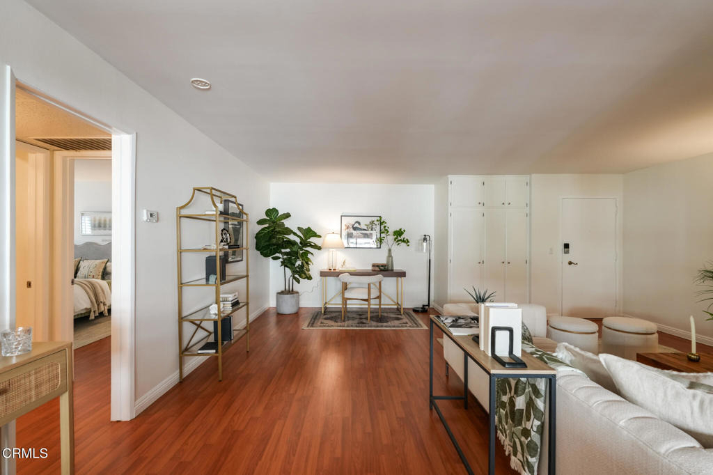 120 S Sierra Madre Boulevard - Photo 7