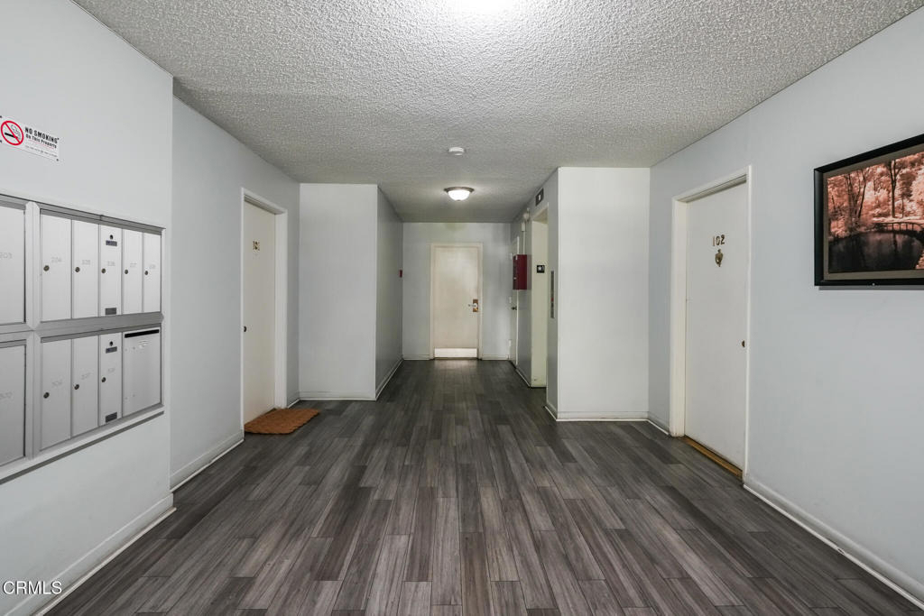 120 S Sierra Madre Boulevard - Photo 33