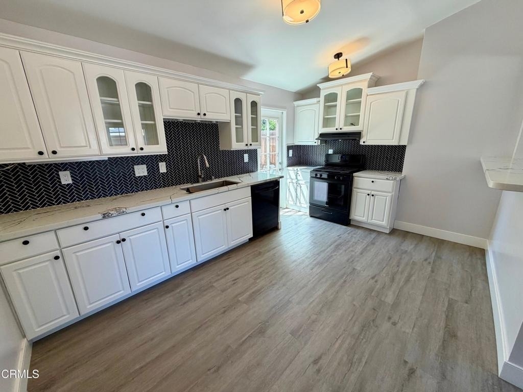 8735 E Fairview Avenue - Photo 6