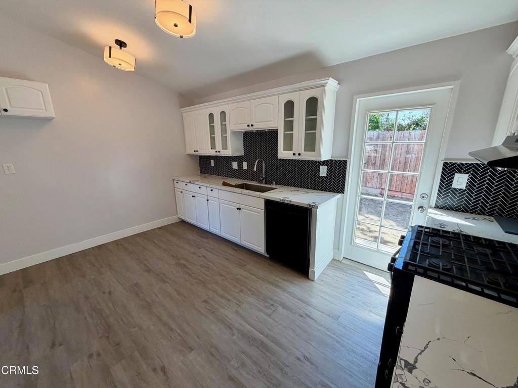 8735 E Fairview Avenue - Photo 7