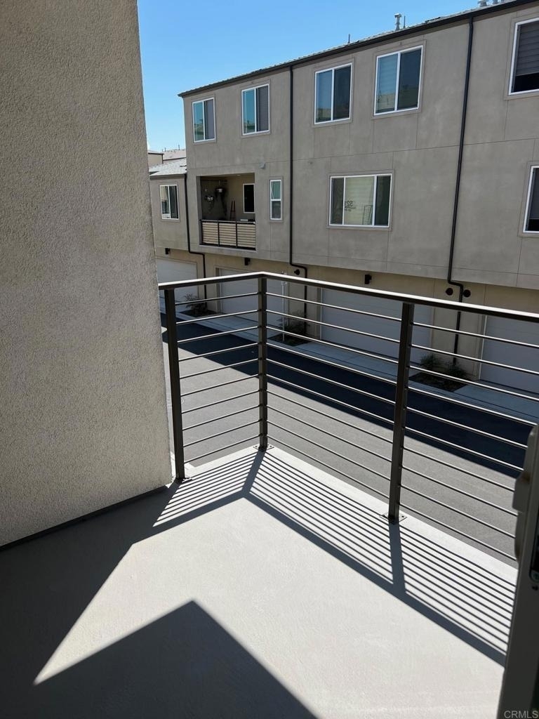 5422 Beachfront - Photo 2