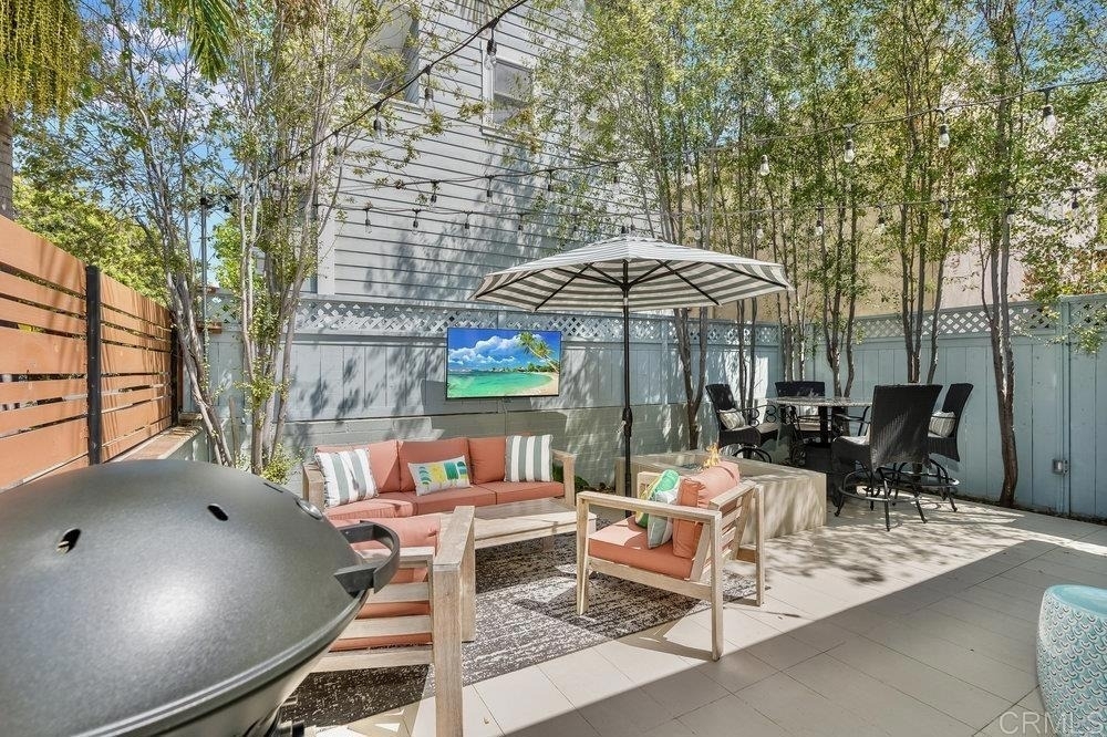 818 7th Street - Photo 43