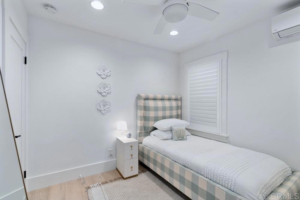 818 7th Street - Photo 28