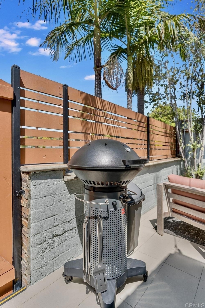 818 7th Street - Photo 46
