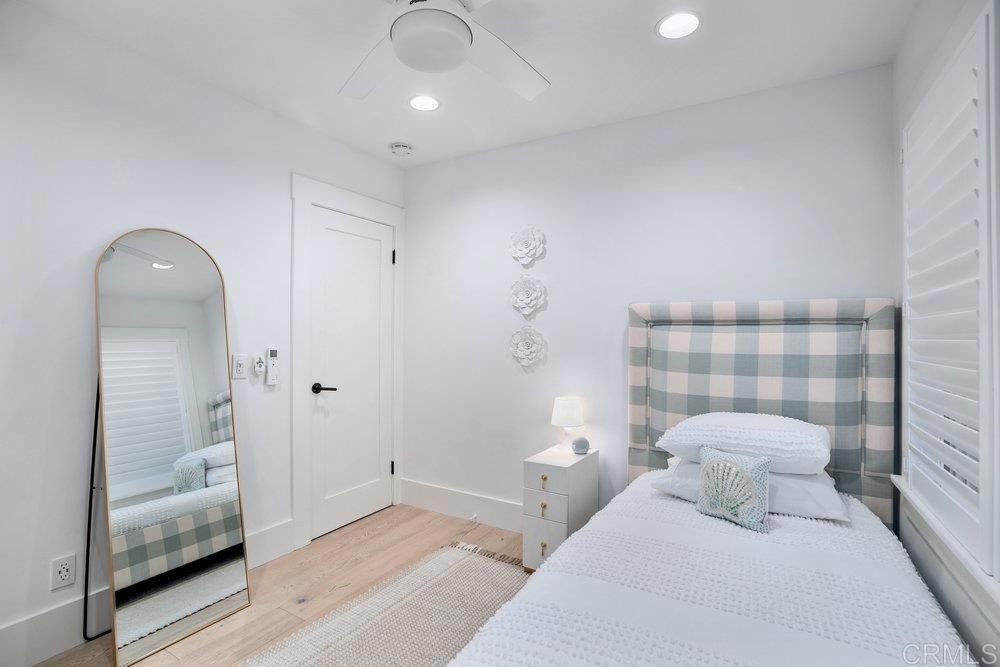818 7th Street - Photo 29