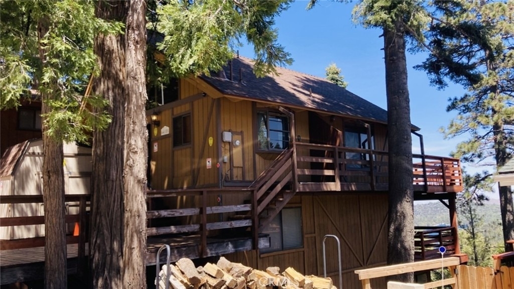 641 Virginia Court - Photo 0