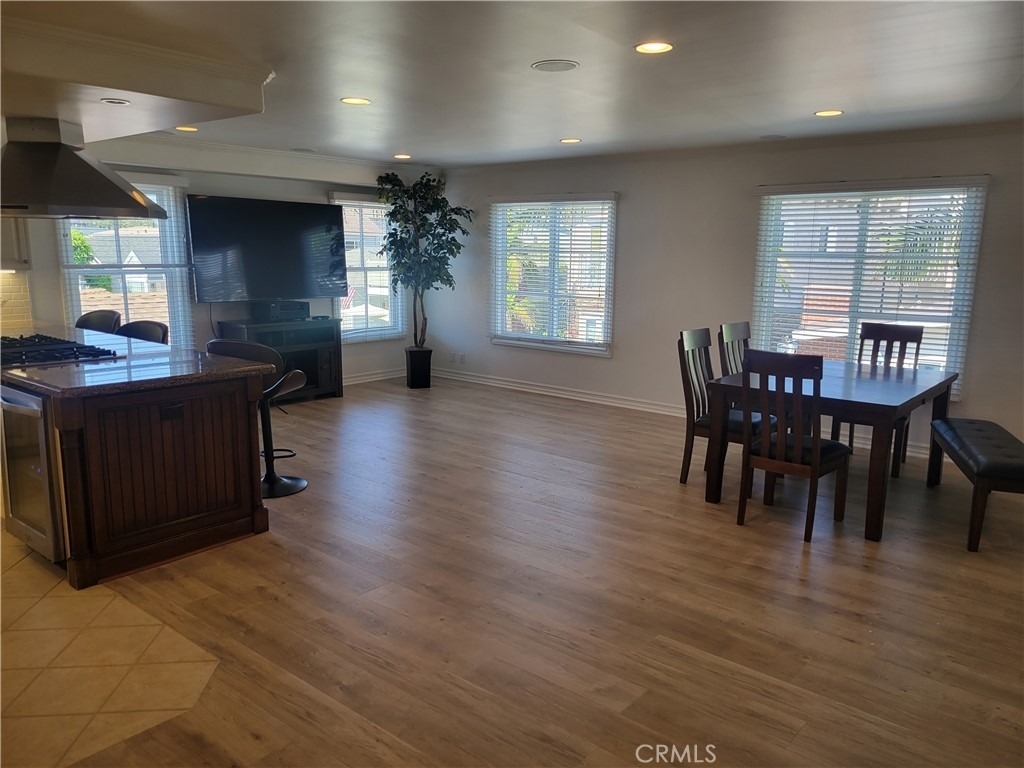 512 1/2 35th Street - Photo 5