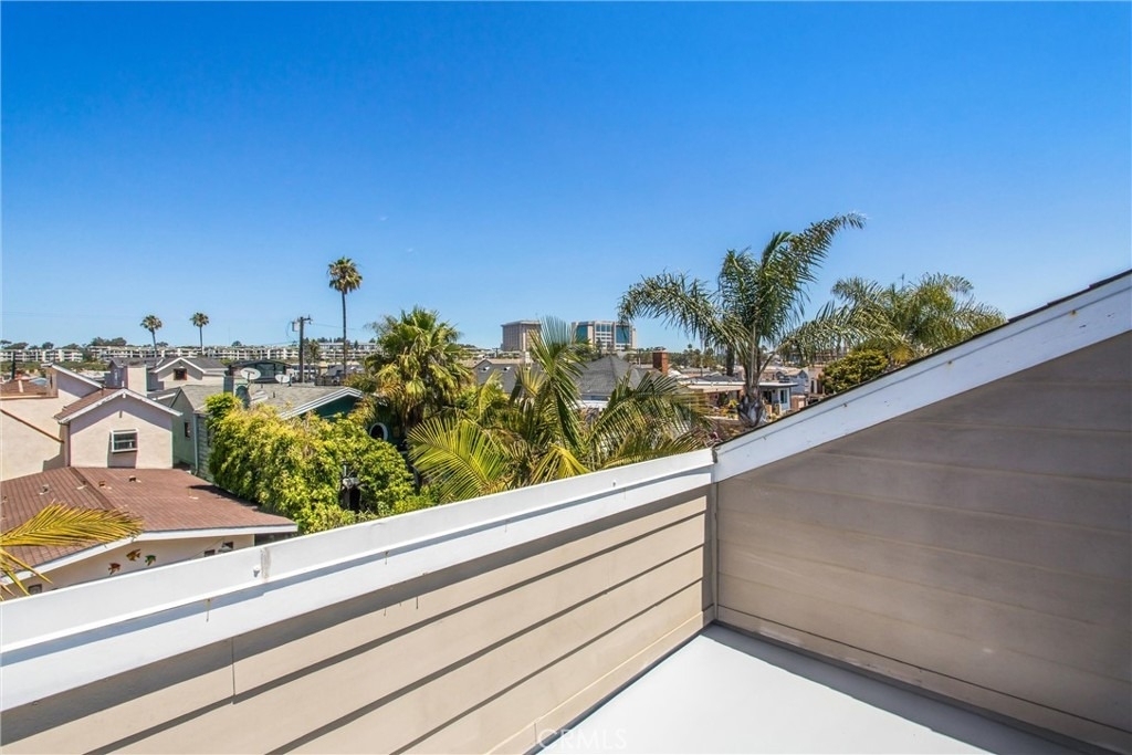512 1/2 35th Street - Photo 18