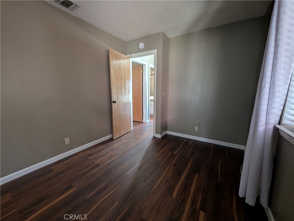 27535 Lakeview - Photo 8
