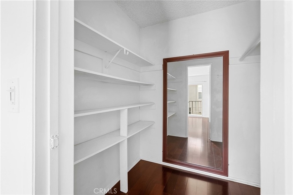 15344 Weddington Street - Photo 17