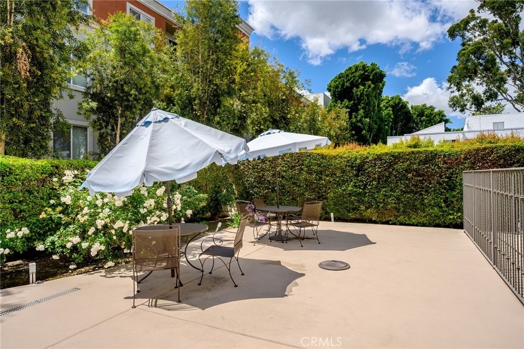15344 Weddington Street - Photo 23