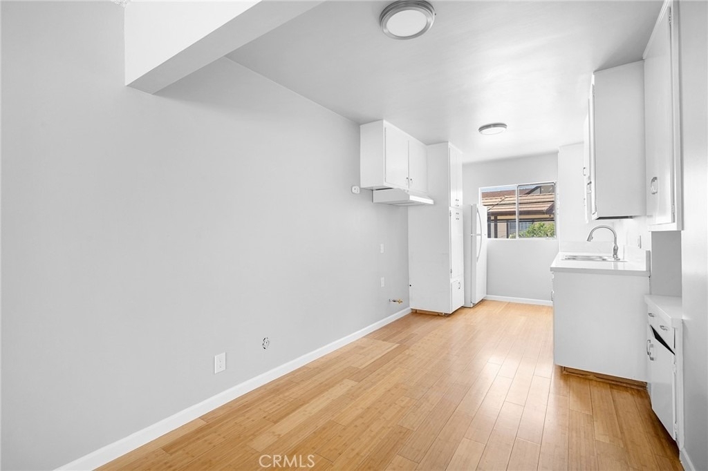 351 Salem Street - Photo 7