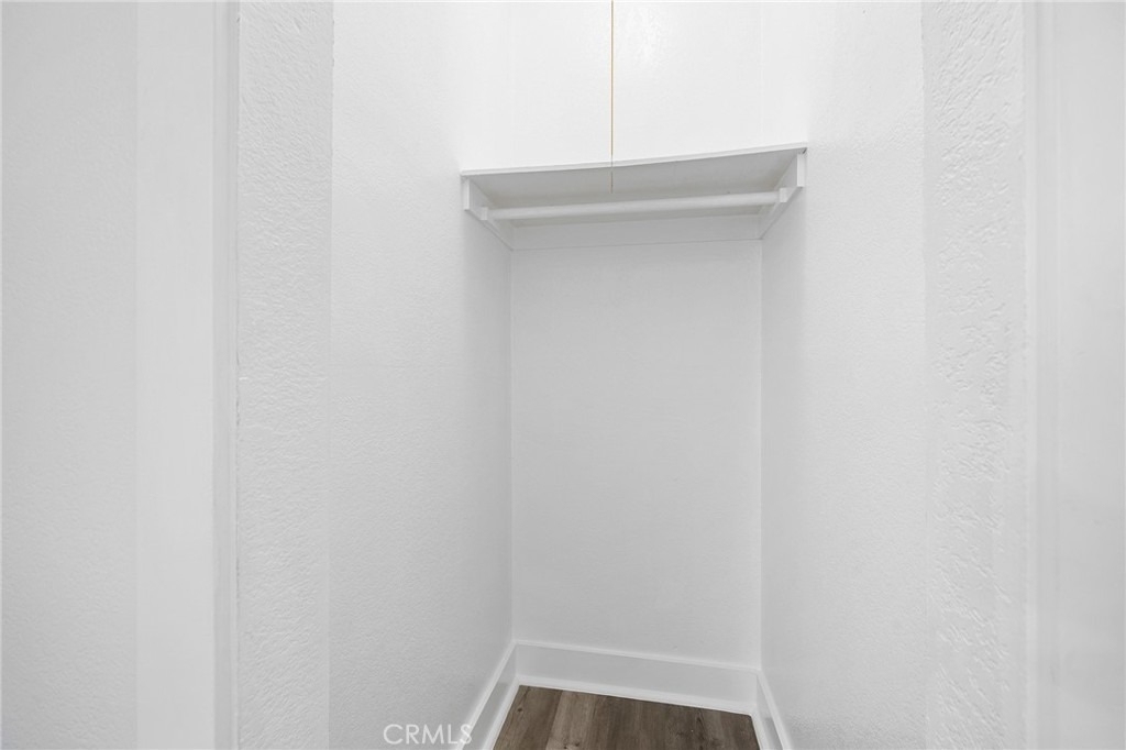 228 S Kenwood Street - Photo 11