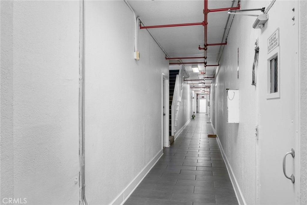 228 S Kenwood Street - Photo 12
