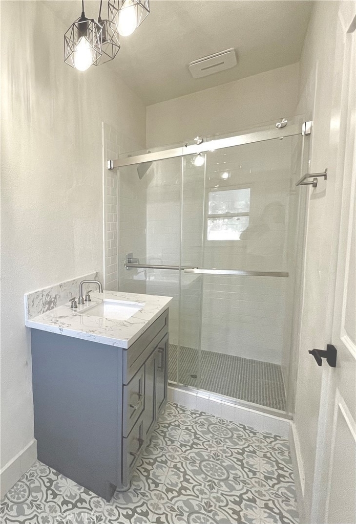 3109 Raymond Avenue - Photo 4