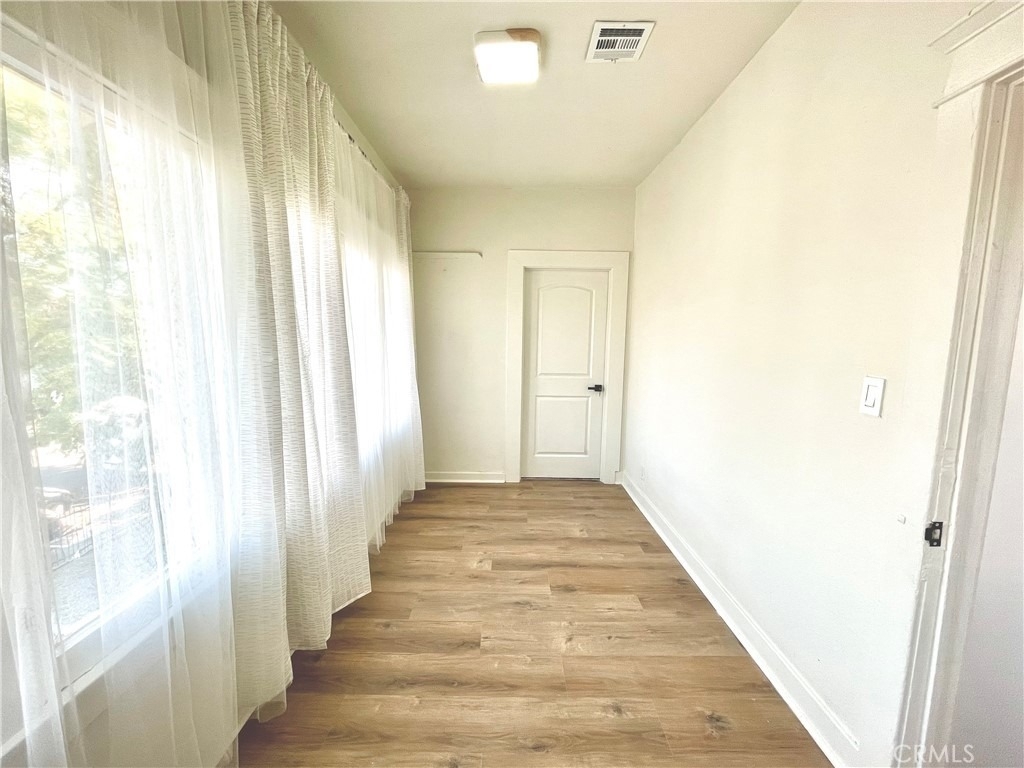 3109 Raymond Avenue - Photo 3