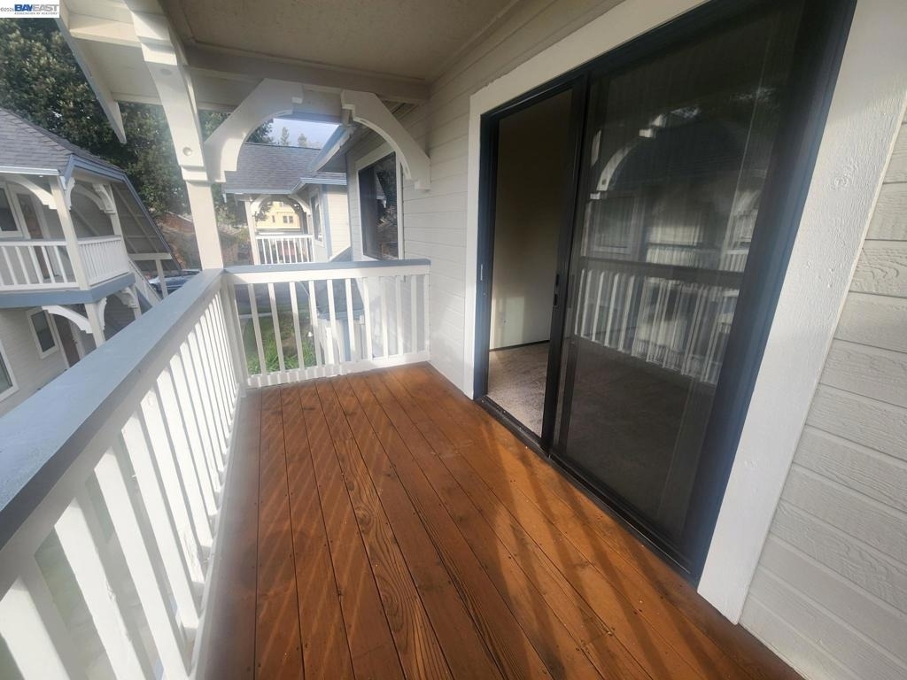 198 Peters Ave - Photo 13